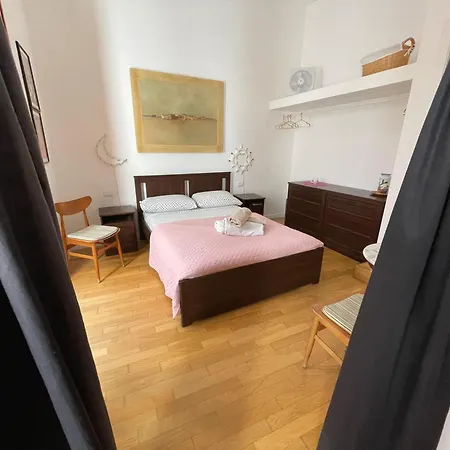 Luxury Old Town Bed and breakfast